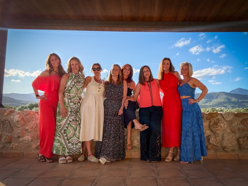 girls trip to palma mallorca with a beautiful view of the mountains